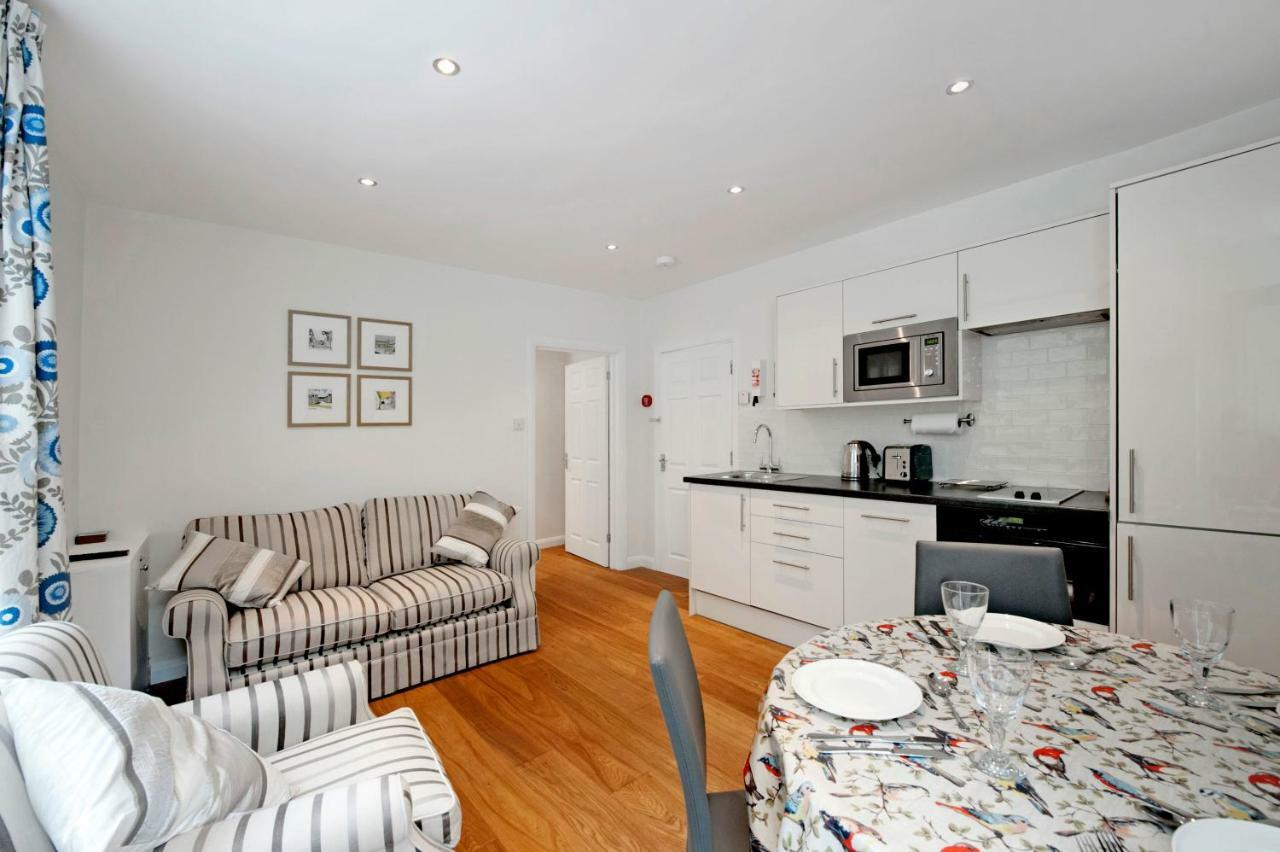 The Apartment, 24 West End Terrace, Apartamento *